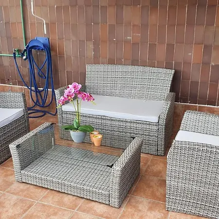 Con Terraza En El Casco Historico *