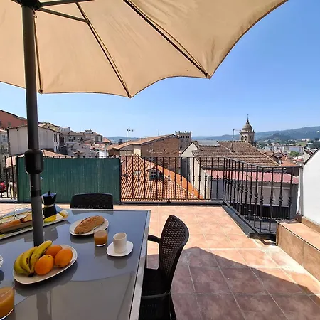 Luna - Disfruta De En Piso Con Terraza En El Casco Historico *