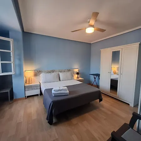 Luna - Disfruta De En Piso Con Terraza En El Casco Historico 아파트 *