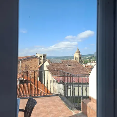 Luna - Disfruta De En Piso Con Terraza En El Casco Historico