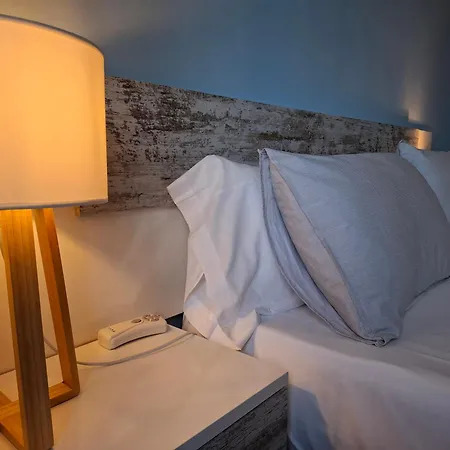 Luna - Disfruta De En Piso Con Terraza En El Casco Historico